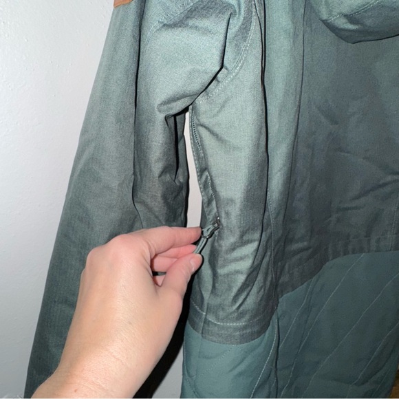 Columbia Women's Snowbank Ridge Insulated Jacket Coat Omni-Heat Size Small - Picture 9 of 15